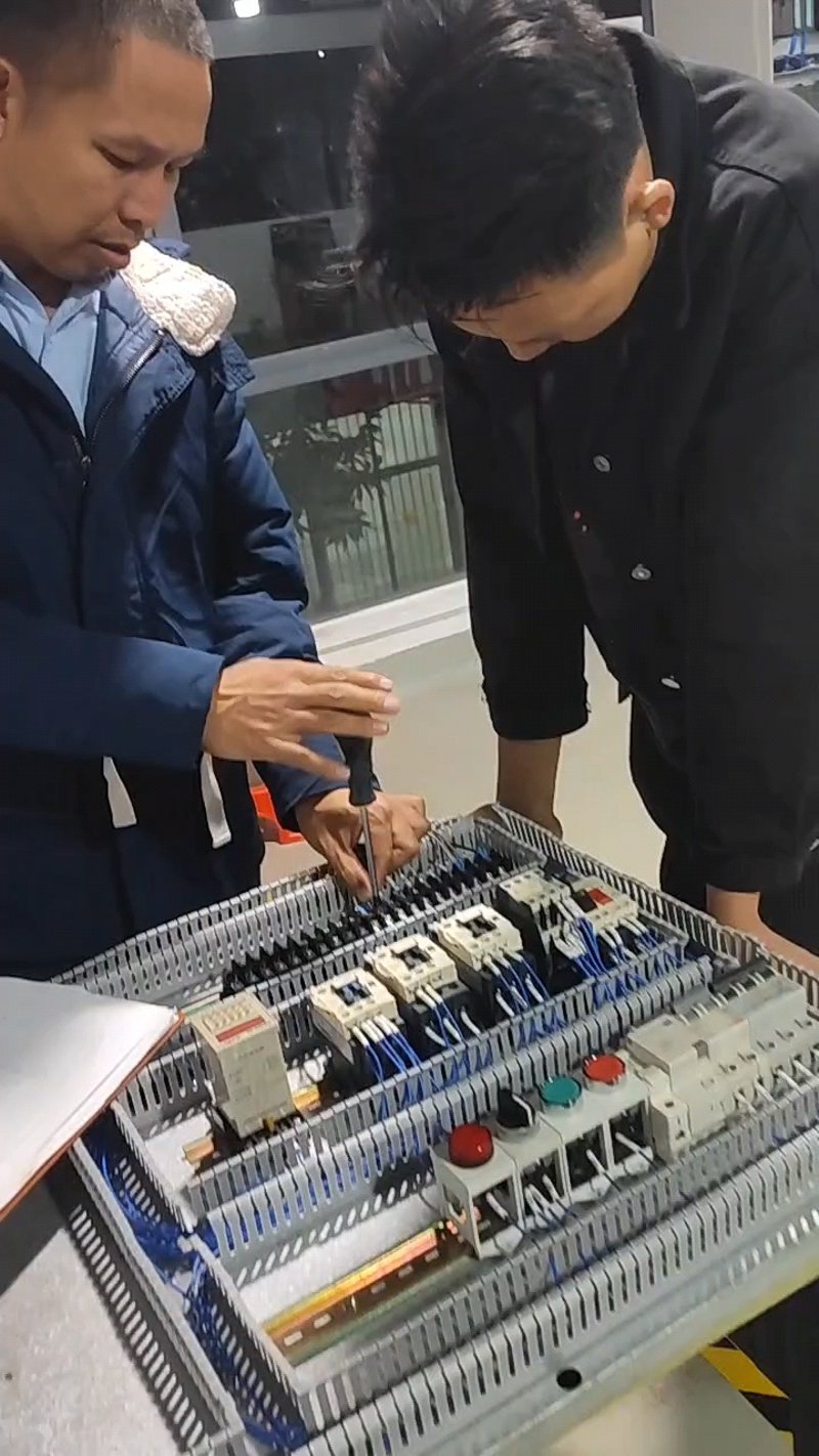 PLC编程培训：新手入门指南